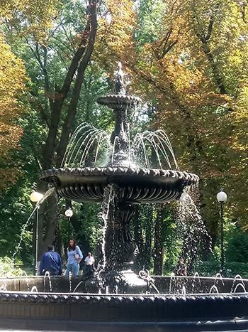 Терменовский фонтан в Городском парке