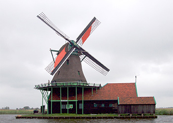 Ветряная мельница в Голландии